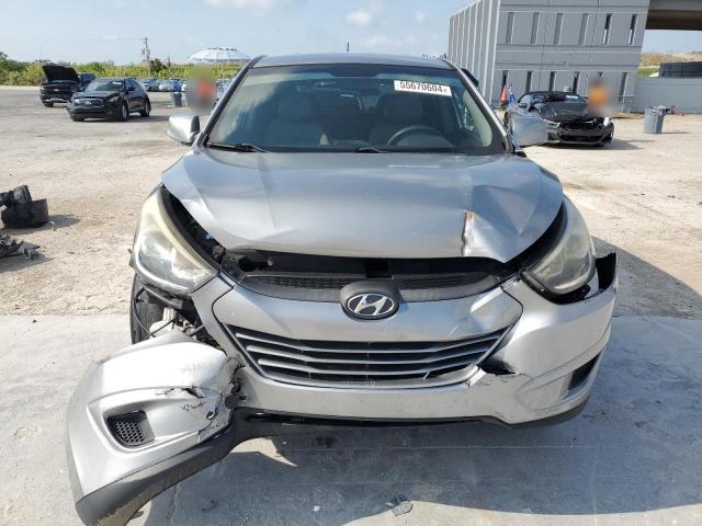 Photo 4 VIN: KM8JT3AF8FU064591 - HYUNDAI TUCSON 