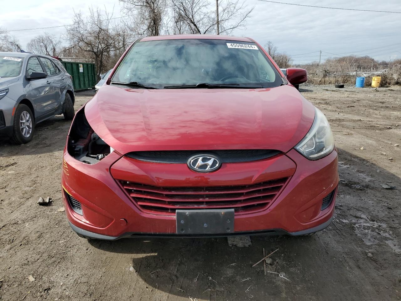 Photo 4 VIN: KM8JT3AF8FU084825 - HYUNDAI TUCSON 