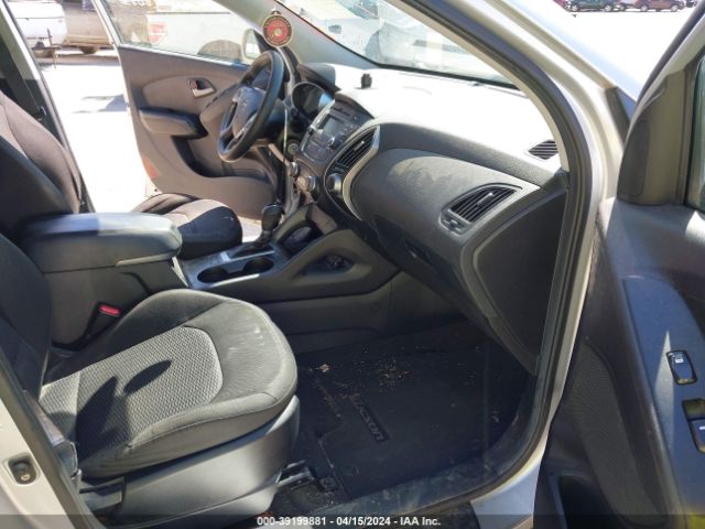 Photo 4 VIN: KM8JT3AF9EU817303 - HYUNDAI TUCSON 