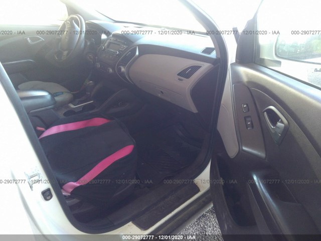 Photo 4 VIN: KM8JT3AF9EU820427 - HYUNDAI TUCSON 