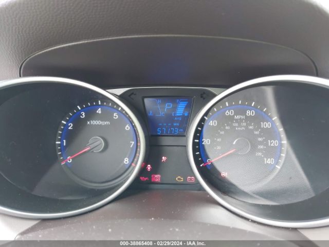 Photo 6 VIN: KM8JT3AF9FU108114 - HYUNDAI TUCSON 