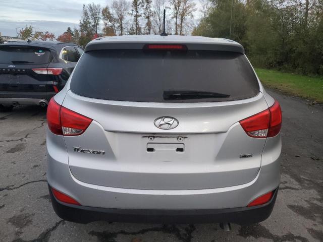 Photo 5 VIN: KM8JTCAF0FU017569 - HYUNDAI TUCSON GLS 