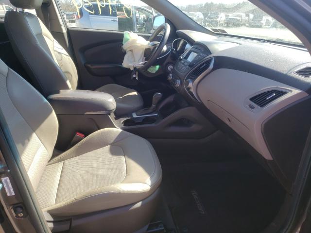 Photo 4 VIN: KM8JTCAF1FU031688 - HYUNDAI TUCSON GLS 