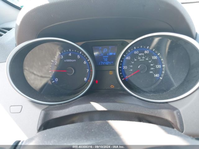 Photo 6 VIN: KM8JTCAF1FU063685 - HYUNDAI TUCSON 