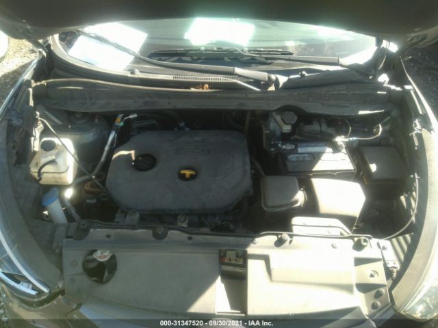 Photo 9 VIN: KM8JTCAF2FU033210 - HYUNDAI TUCSON 