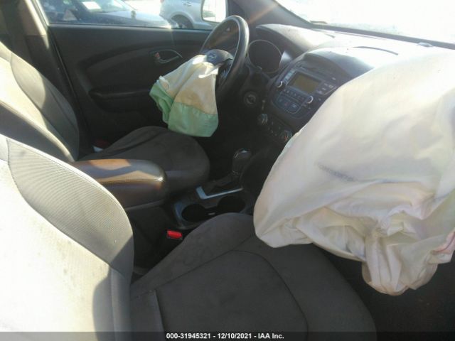 Photo 4 VIN: KM8JTCAF3EU889629 - HYUNDAI TUCSON 