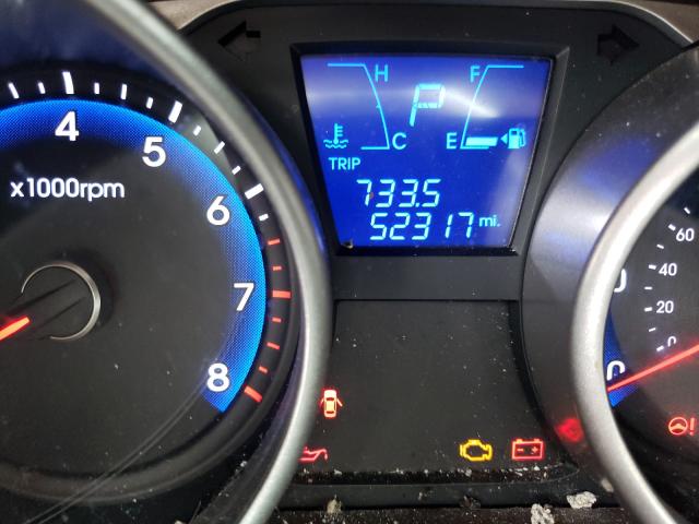 Photo 7 VIN: KM8JTCAF3FU028940 - HYUNDAI TUCSON GLS 