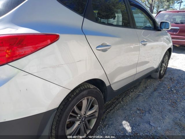 Photo 5 VIN: KM8JTCAF4FU033516 - HYUNDAI TUCSON 