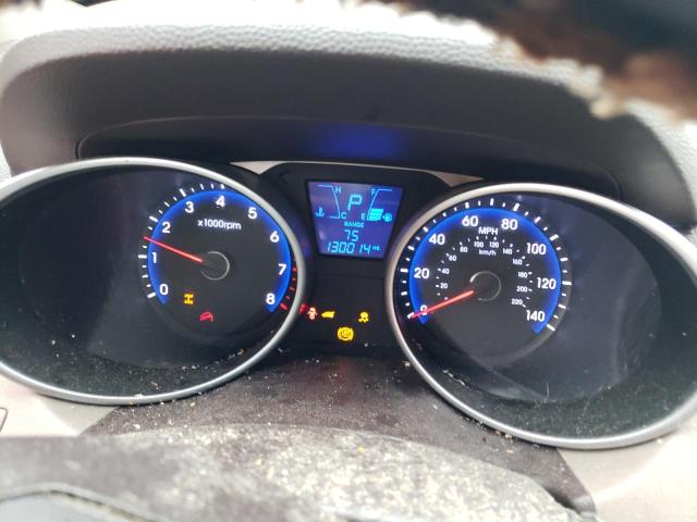 Photo 8 VIN: KM8JTCAF4FU092081 - HYUNDAI TUCSON GLS 