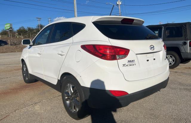 Photo 2 VIN: KM8JTCAF4FU112331 - HYUNDAI TUCSON 