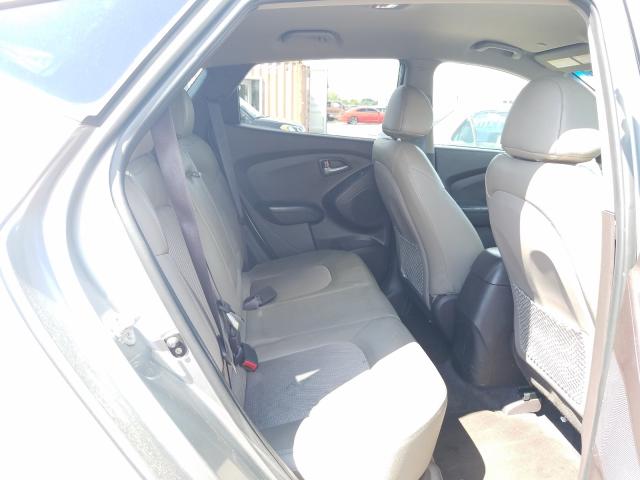 Photo 5 VIN: KM8JTCAF6FU027961 - HYUNDAI TUCSON GLS 