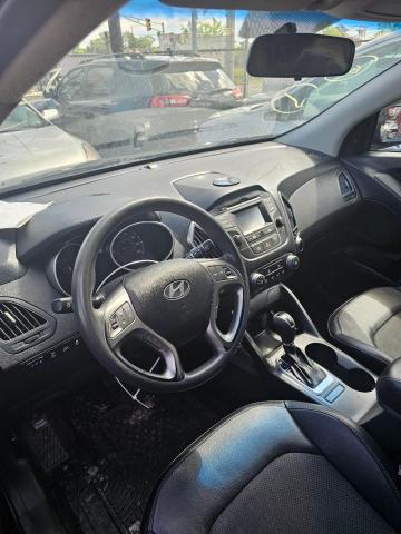 Photo 4 VIN: KM8JTCAF6FU971775 - HYUNDAI TUCSON 