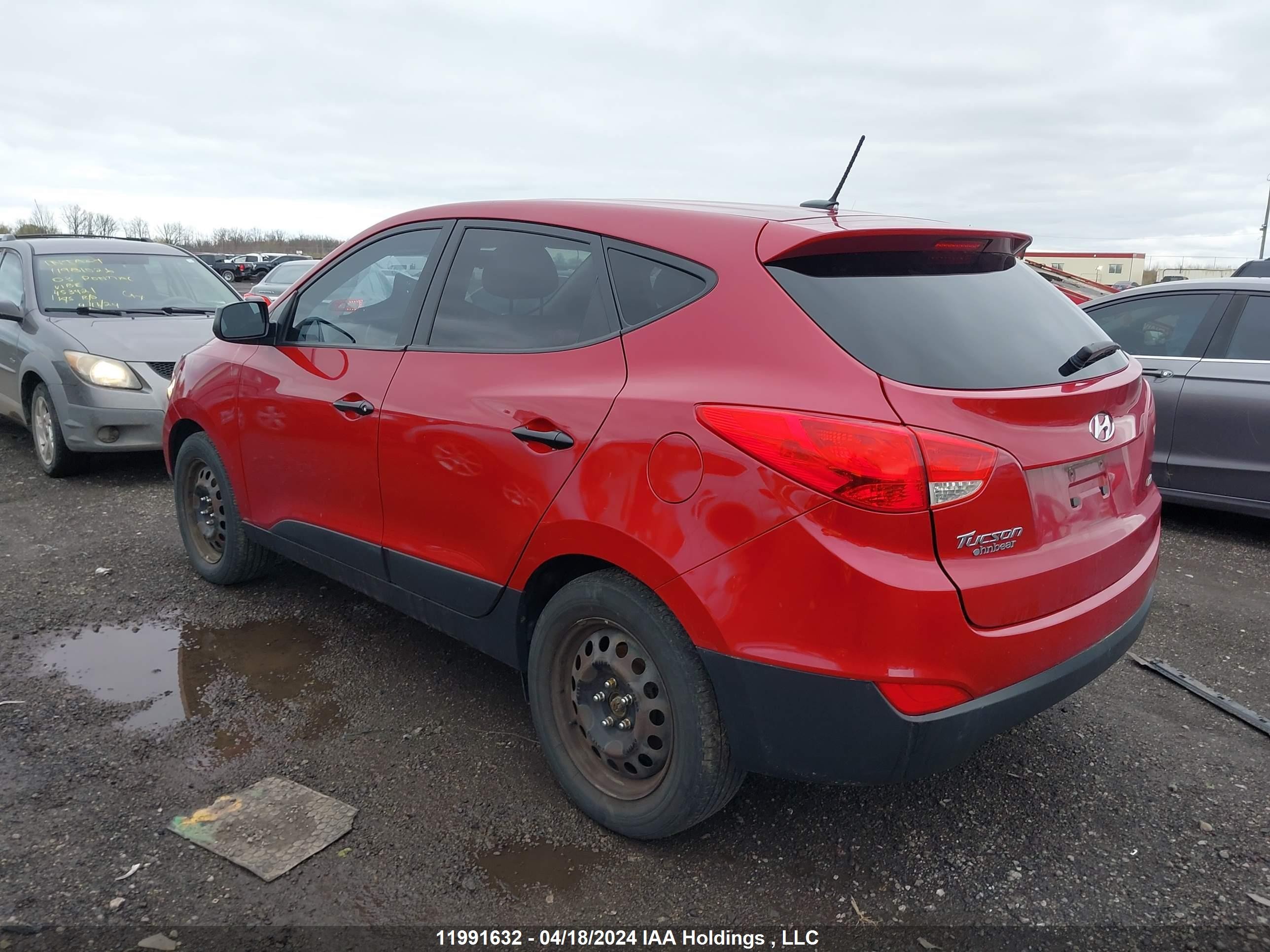 Photo 2 VIN: KM8JTCAF7EU811404 - HYUNDAI TUCSON 