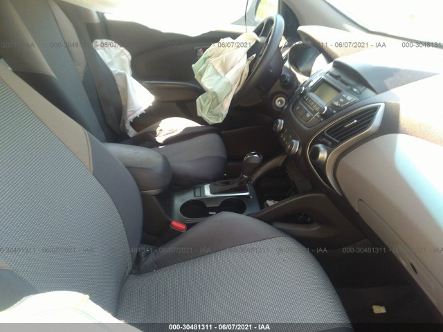 Photo 4 VIN: KM8JTCAF7EU945040 - HYUNDAI TUCSON 