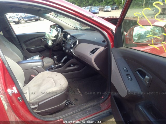 Photo 4 VIN: KM8JTCAF7FU042646 - HYUNDAI TUCSON 