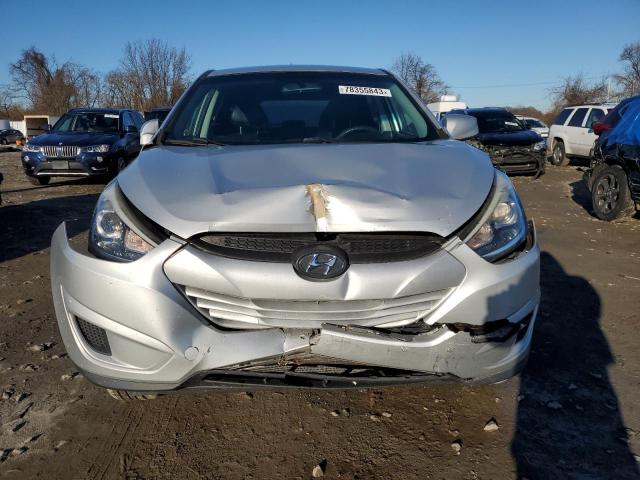 Photo 4 VIN: KM8JTCAF7FU984731 - HYUNDAI TUCSON 