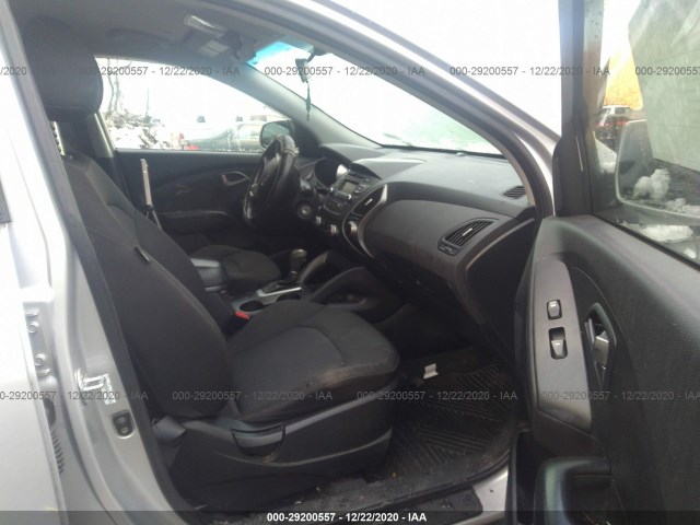 Photo 4 VIN: KM8JTCAF8EU851443 - HYUNDAI TUCSON 