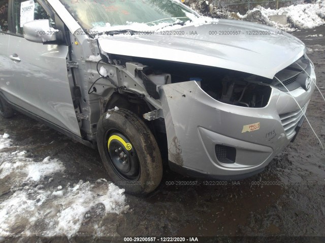 Photo 5 VIN: KM8JTCAF8EU851443 - HYUNDAI TUCSON 