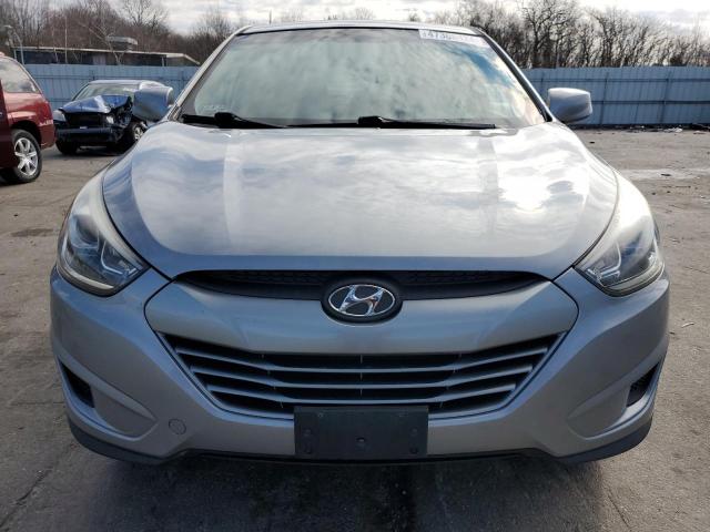 Photo 4 VIN: KM8JTCAF8FU040274 - HYUNDAI TUCSON 