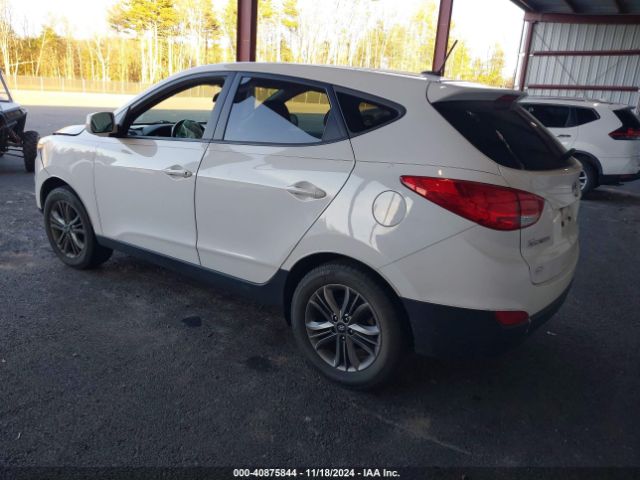 Photo 2 VIN: KM8JTCAF8FU968666 - HYUNDAI TUCSON 