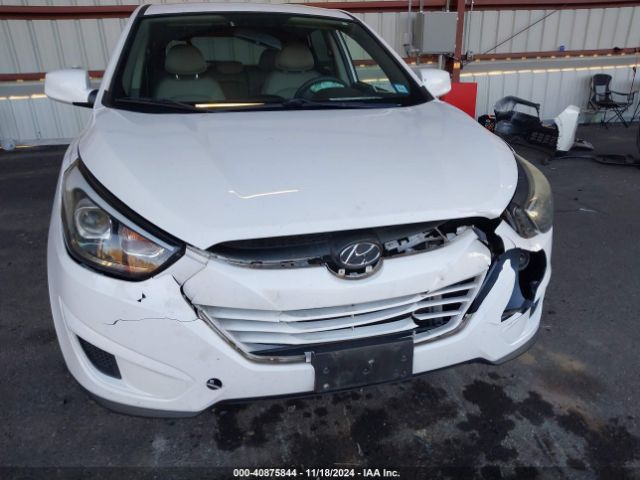 Photo 5 VIN: KM8JTCAF8FU968666 - HYUNDAI TUCSON 