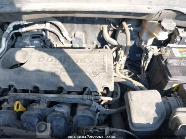 Photo 9 VIN: KM8JU3AC0BU188268 - HYUNDAI TUCSON 