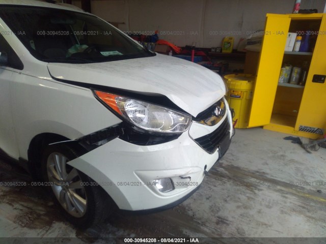 Photo 5 VIN: KM8JU3AC0BU225495 - HYUNDAI TUCSON 