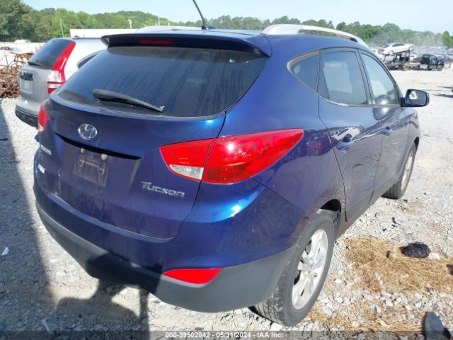 Photo 3 VIN: KM8JU3AC0BU230258 - HYUNDAI TUCSON 