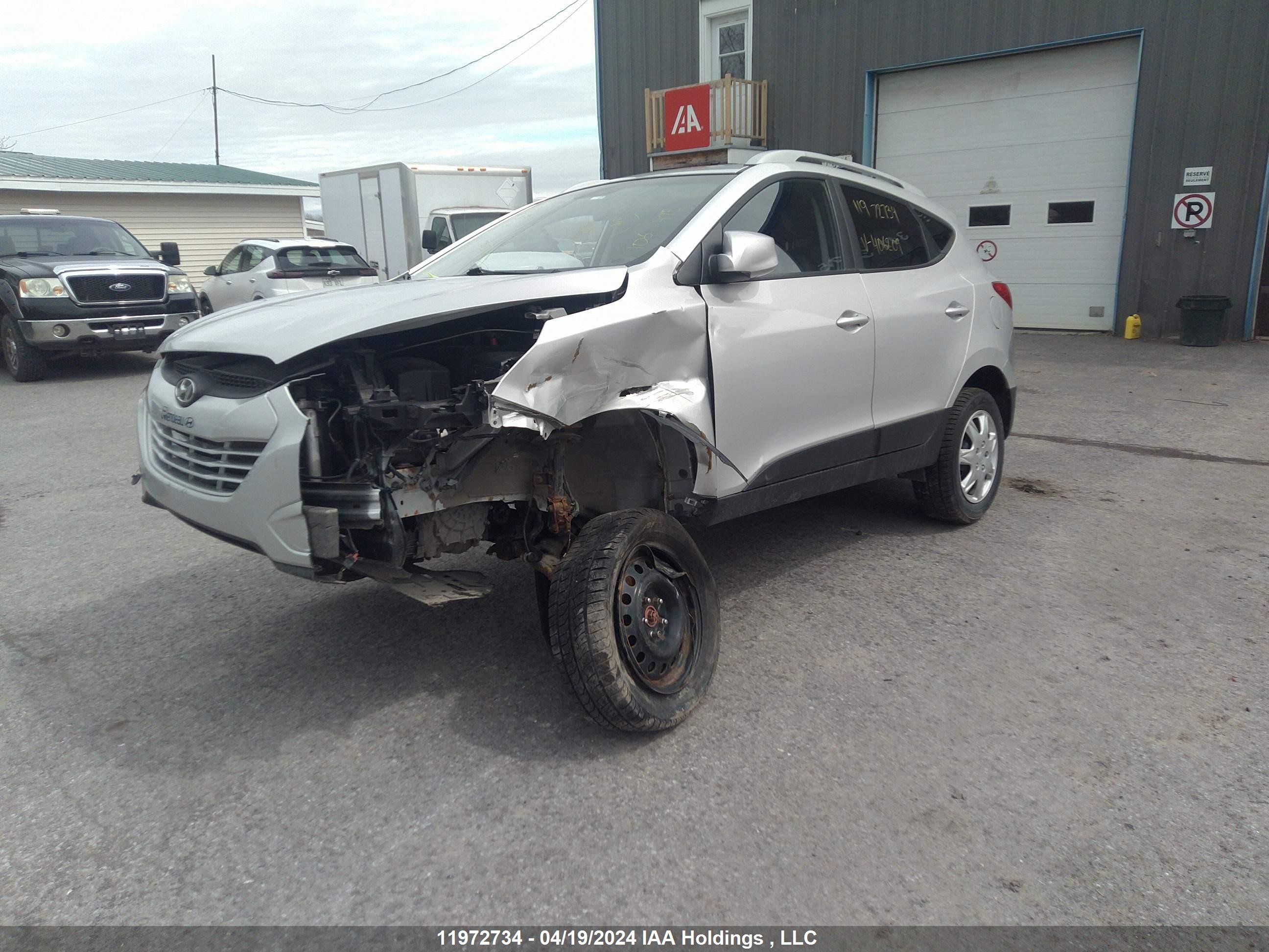 Photo 1 VIN: KM8JU3AC0CU406209 - HYUNDAI TUCSON 