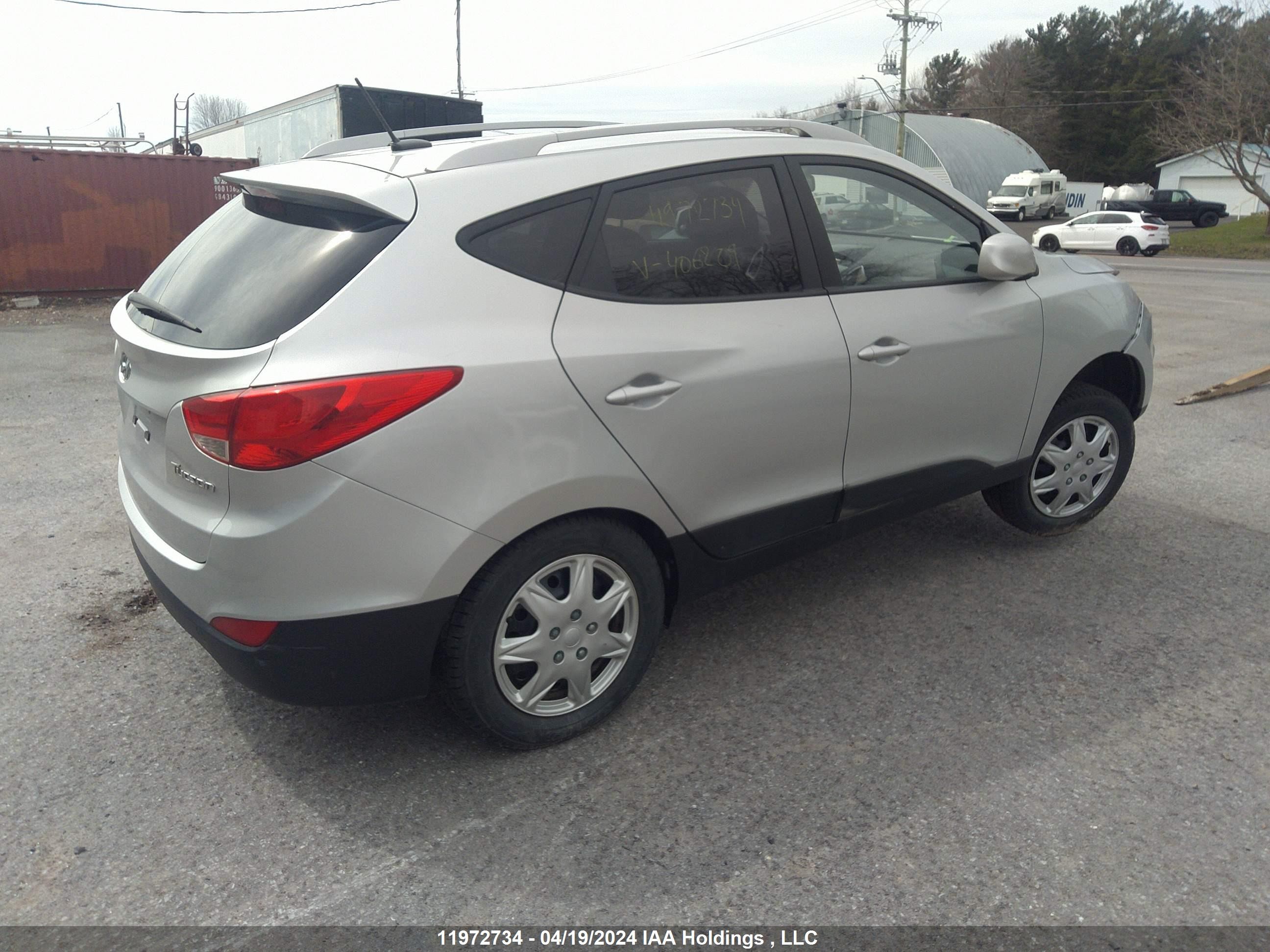 Photo 3 VIN: KM8JU3AC0CU406209 - HYUNDAI TUCSON 