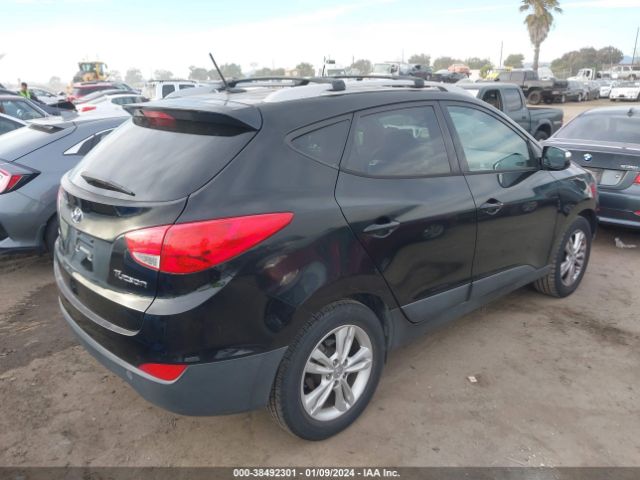 Photo 3 VIN: KM8JU3AC0CU485431 - HYUNDAI TUCSON 