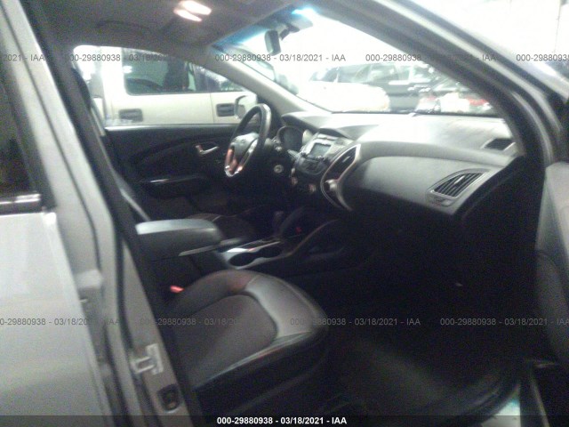 Photo 4 VIN: KM8JU3AC0CU502373 - HYUNDAI TUCSON 