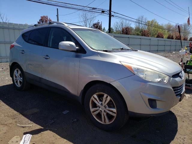 Photo 3 VIN: KM8JU3AC0CU515690 - HYUNDAI TUCSON 