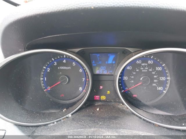 Photo 6 VIN: KM8JU3AC1BU186237 - HYUNDAI TUCSON 