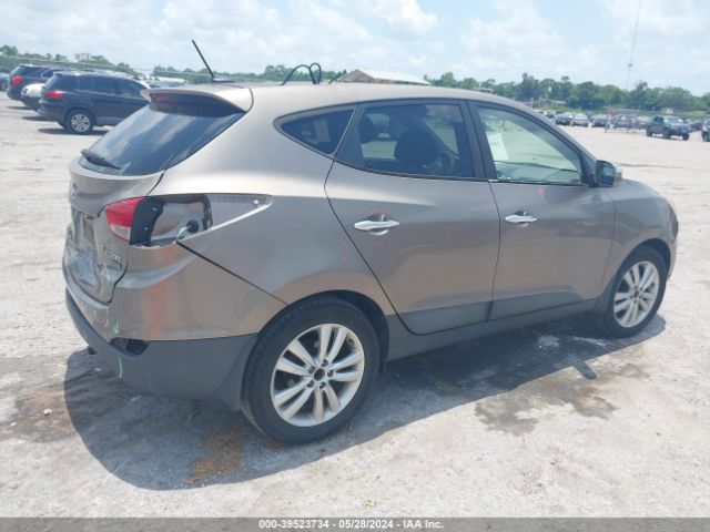 Photo 3 VIN: KM8JU3AC1BU237106 - HYUNDAI TUCSON 