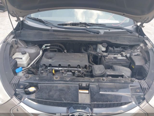 Photo 9 VIN: KM8JU3AC1BU237106 - HYUNDAI TUCSON 