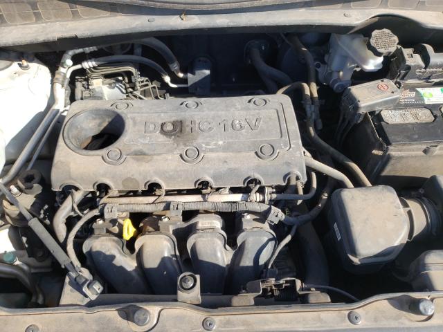 Photo 6 VIN: KM8JU3AC1BU277833 - HYUNDAI TUCSON GLS 