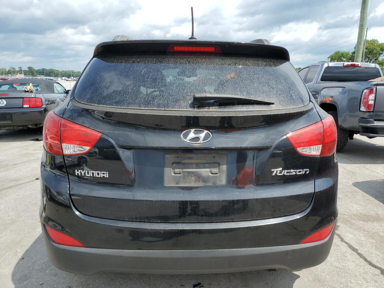 Photo 5 VIN: KM8JU3AC1BU300754 - HYUNDAI TUCSON 