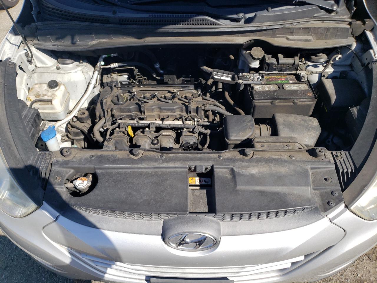 Photo 10 VIN: KM8JU3AC1DU572434 - HYUNDAI TUCSON 