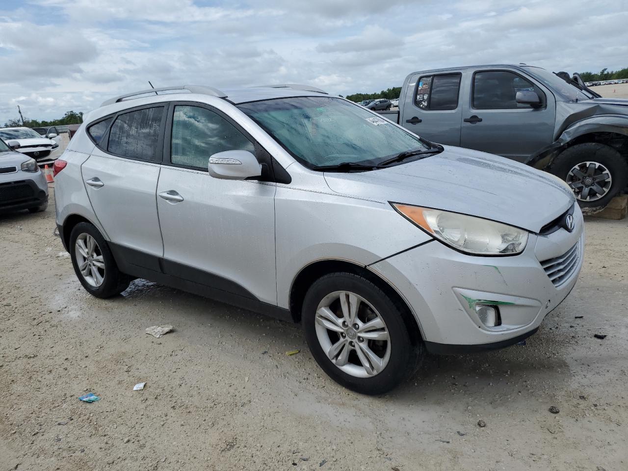 Photo 3 VIN: KM8JU3AC1DU654387 - HYUNDAI TUCSON 