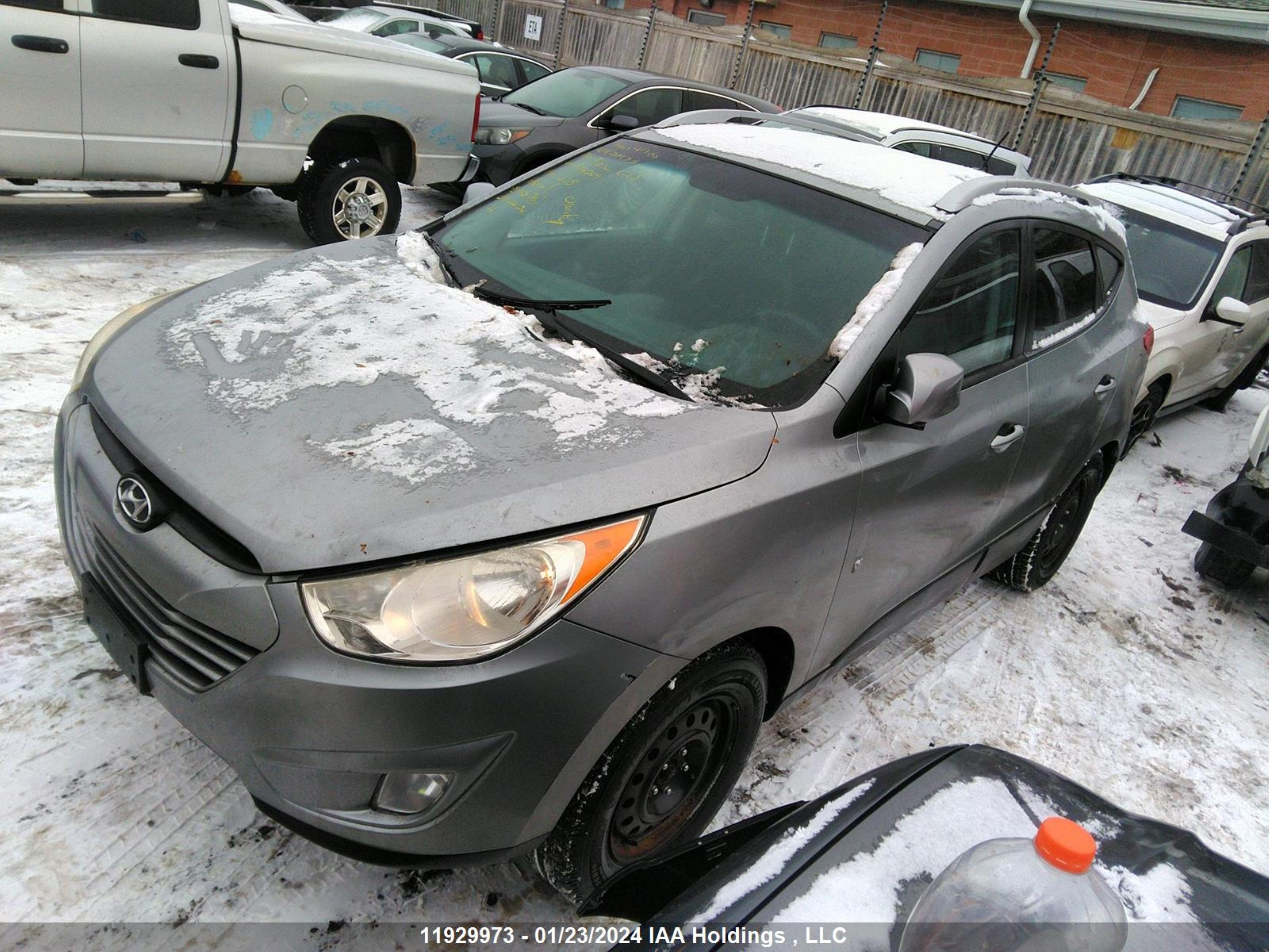 Photo 1 VIN: KM8JU3AC2BU174209 - HYUNDAI TUCSON 