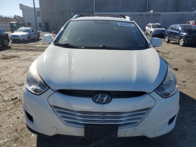 Photo 4 VIN: KM8JU3AC2BU222629 - HYUNDAI TUCSON GLS 