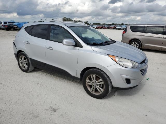 Photo 3 VIN: KM8JU3AC2BU271376 - HYUNDAI TUCSON 