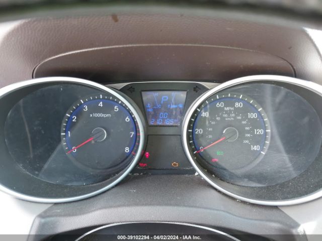 Photo 6 VIN: KM8JU3AC2CU469215 - HYUNDAI TUCSON 