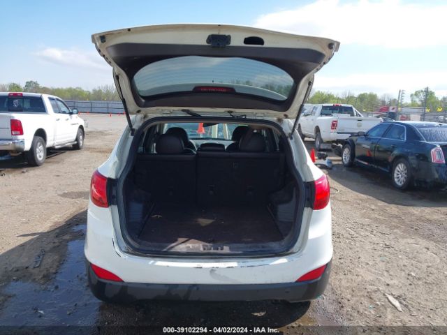 Photo 7 VIN: KM8JU3AC2CU469215 - HYUNDAI TUCSON 