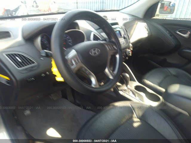 Photo 4 VIN: KM8JU3AC2CU514363 - HYUNDAI TUCSON 