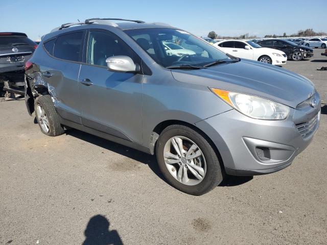 Photo 3 VIN: KM8JU3AC2CU521894 - HYUNDAI TUCSON 