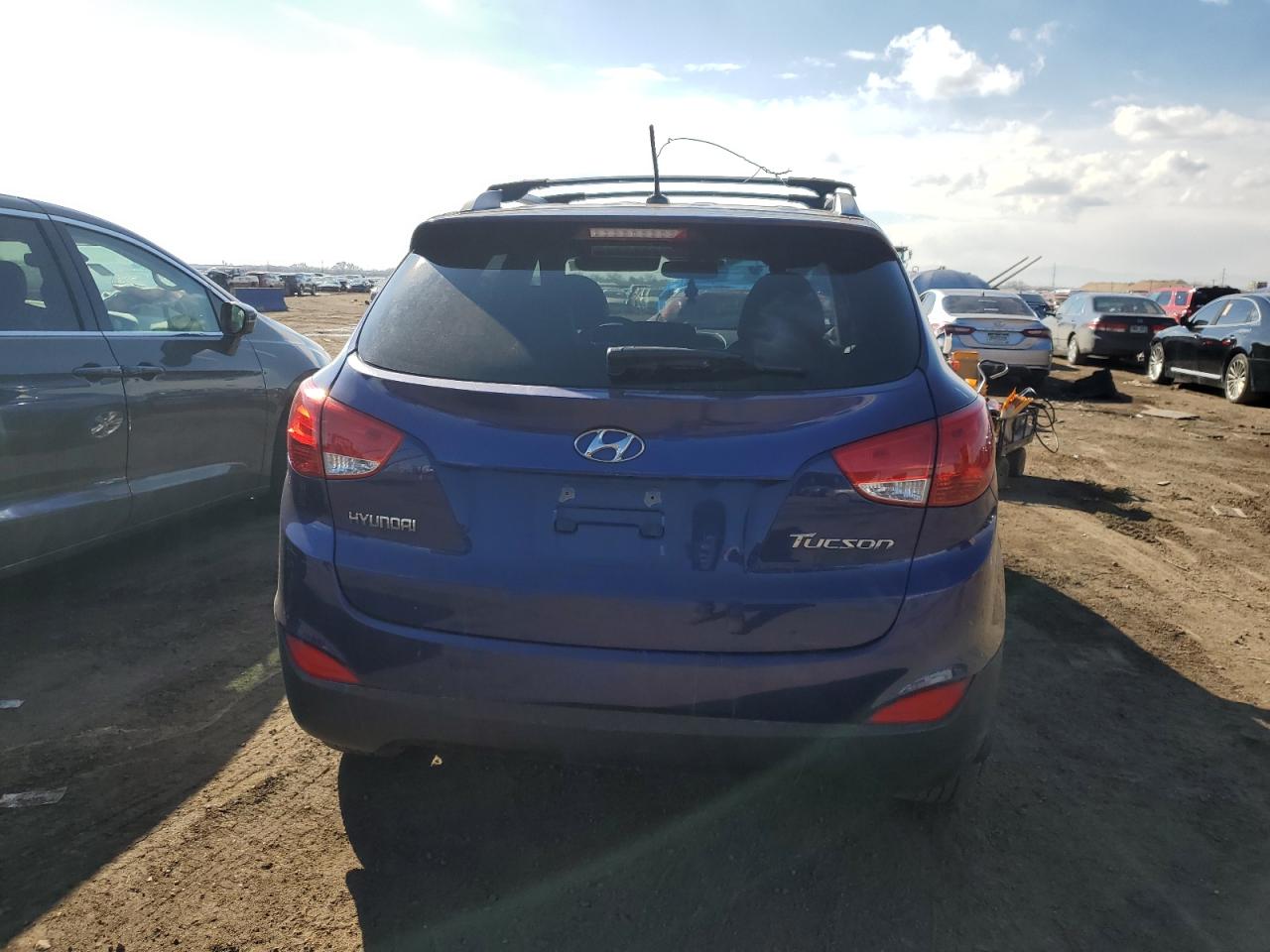 Photo 5 VIN: KM8JU3AC2DU685227 - HYUNDAI TUCSON 