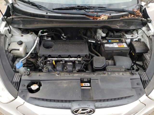 Photo 6 VIN: KM8JU3AC2DU753414 - HYUNDAI TUCSON GLS 