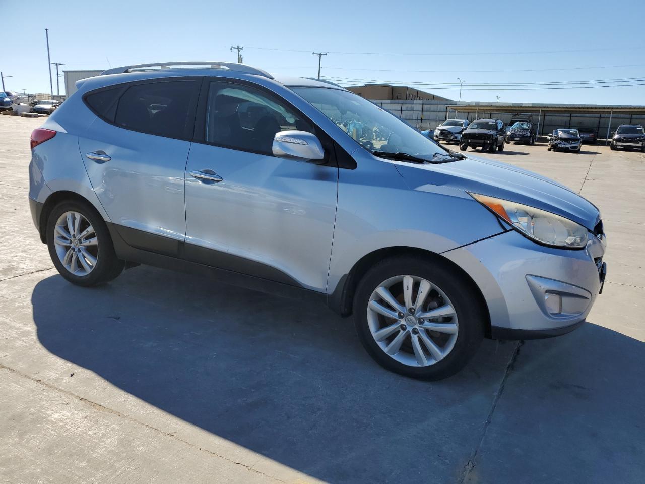 Photo 3 VIN: KM8JU3AC3AU074683 - HYUNDAI TUCSON 